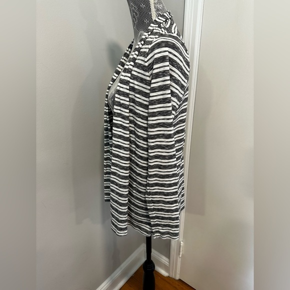 LL BEAN Women’s Lightweight Stripes Small Shawl Collared Open Cardigan. - Picture 11 of 12